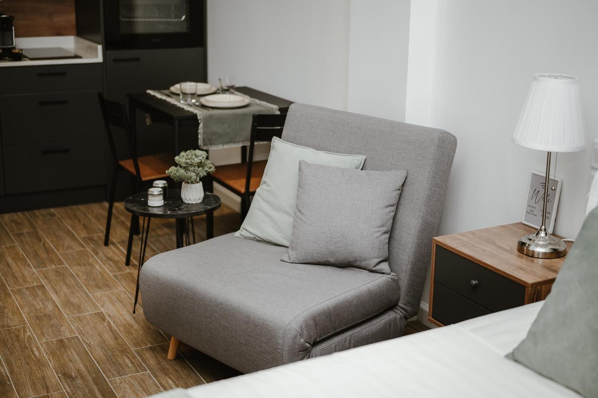 M & N Guesthouse Волос Екстер'єр фото